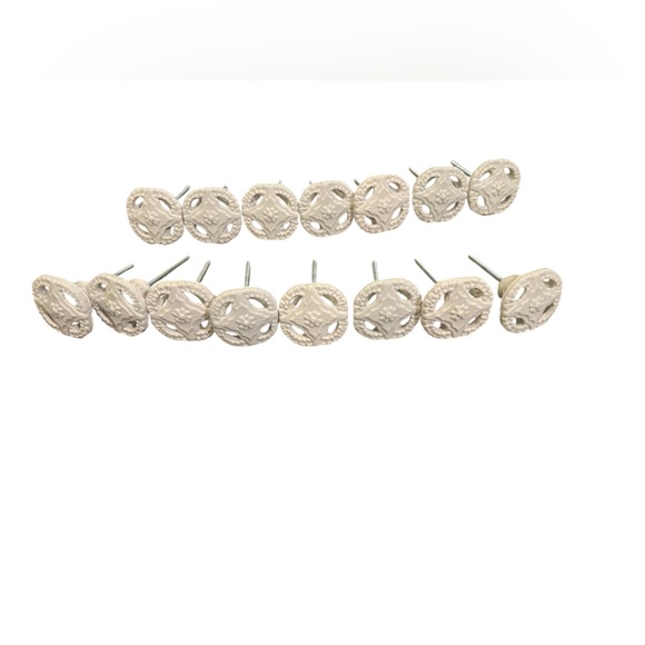 Anthropologie white Dresser Drawer Knobs - 1 knob, all 15 avail in other listing - Picture 1 of 4